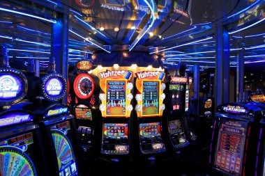 8mm লাইভ স্পোর্টস স্ট্রিমিং